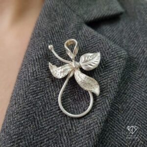 Broche Hoja Plata Texturizada
