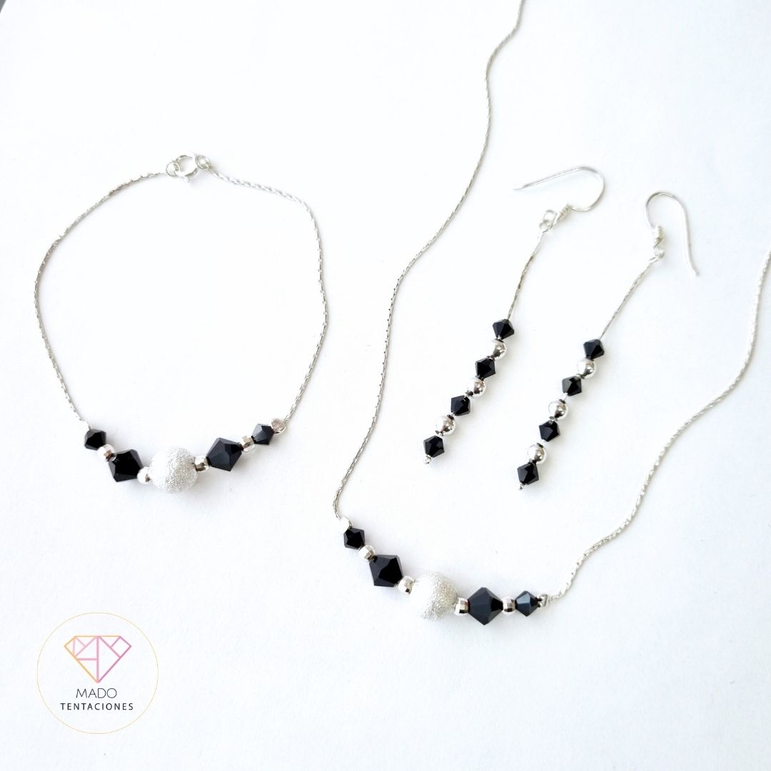 Set Plata Cristales Negros Elegancia