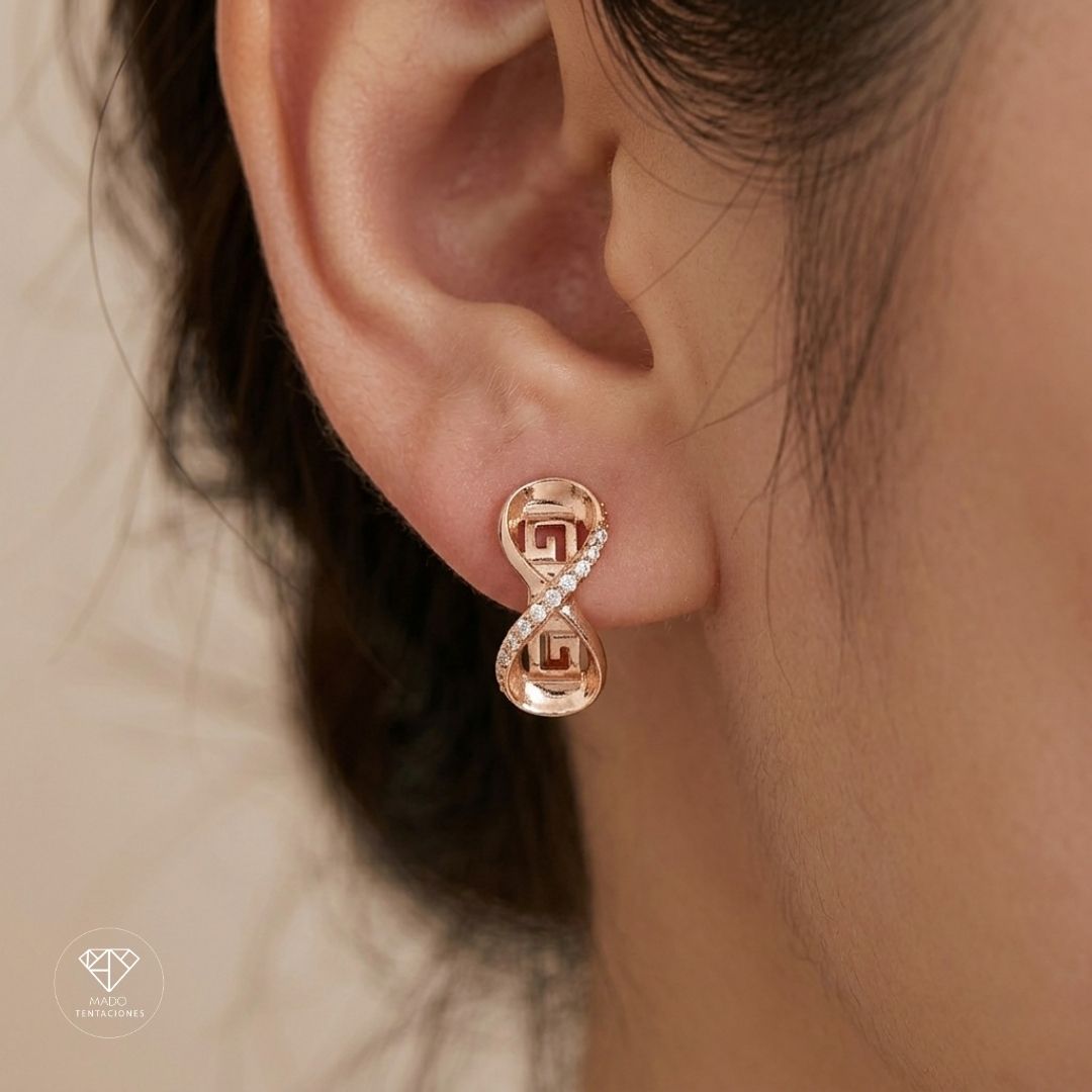 Aretes Infinito Griego
