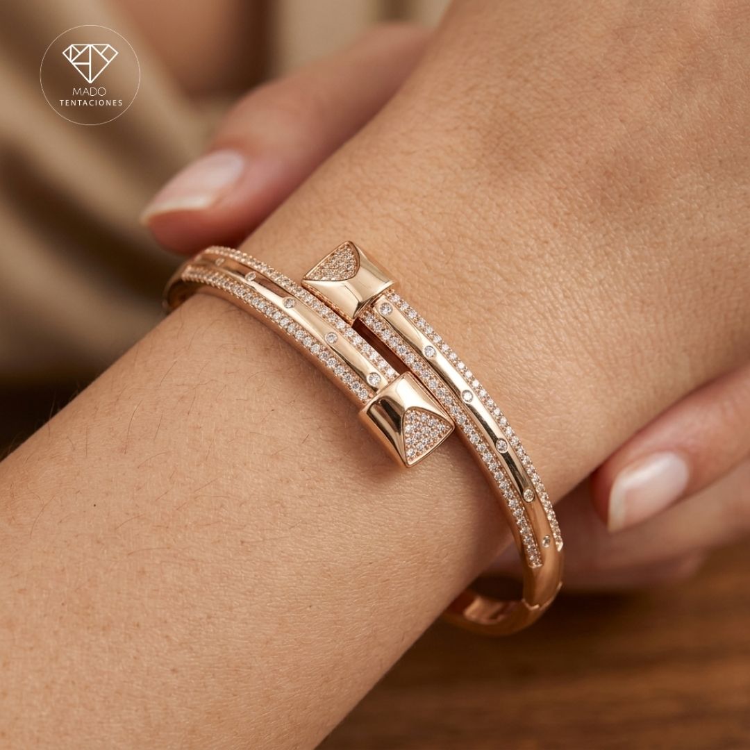 Brazalete Cierre Luxe Dorado