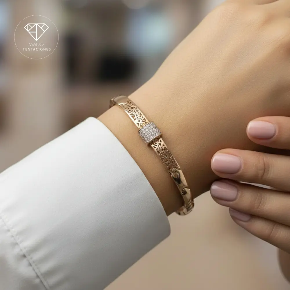 Brazalete Calado Micro-Pavé