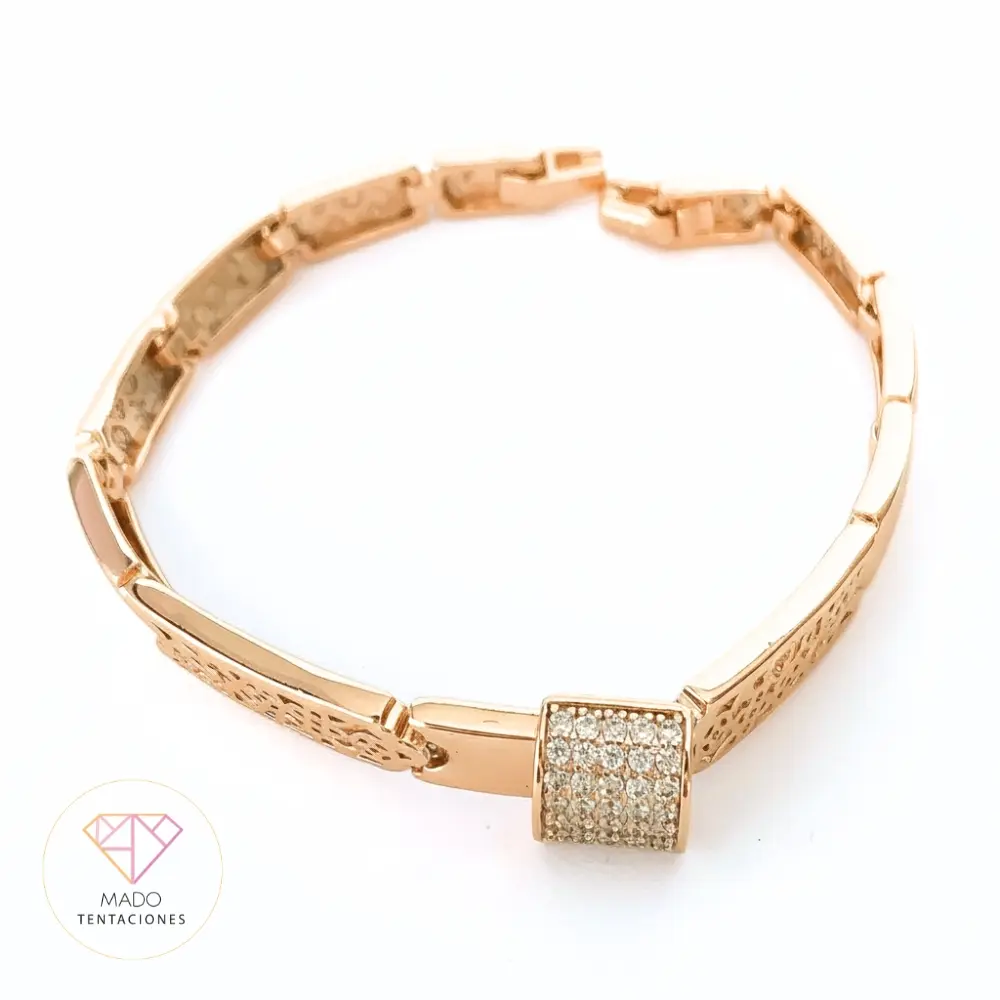 Brazalete Calado Micro-Pavé