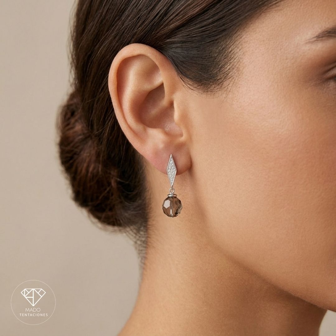 Aretes Broquel Prisma Smoky