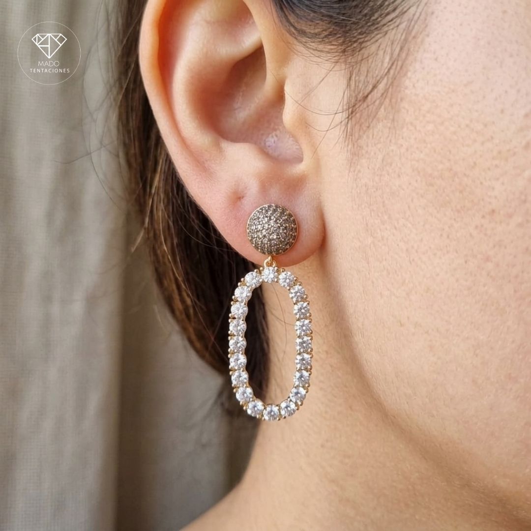 Aretes Broquel Óvalo Elegante