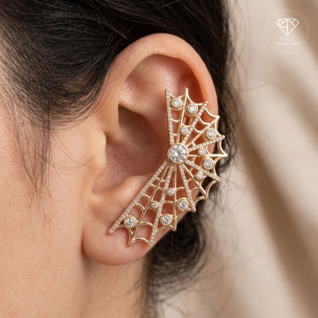 Ear Cuff Telaraña Radiante