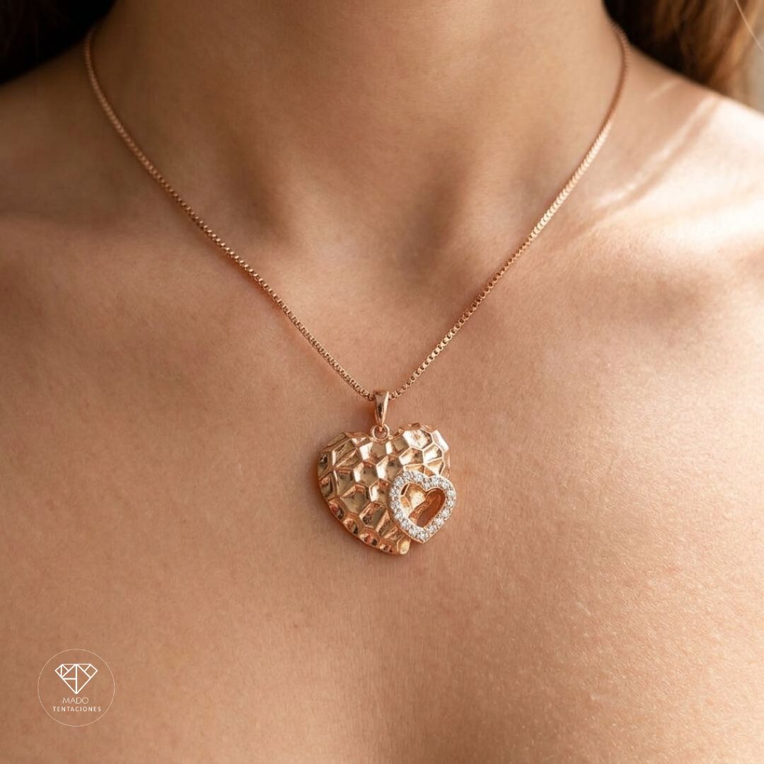 Collar Corazón Texturizado Doble