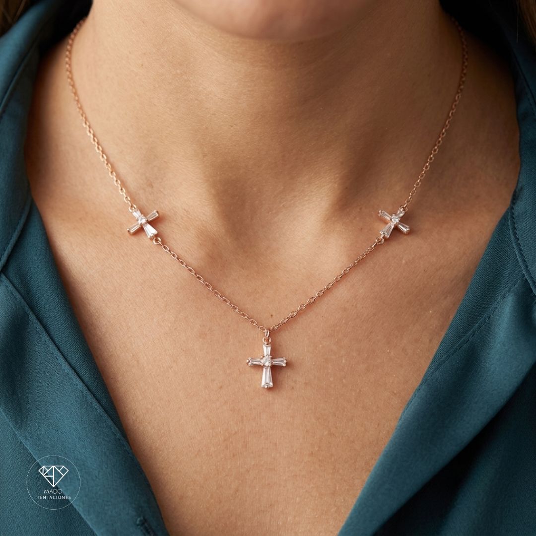 Collar Cruces Destellos