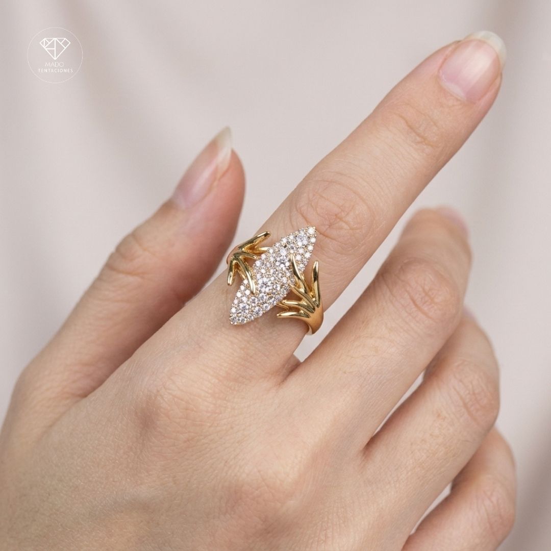 Anillo Marquesa Hojas Pavé