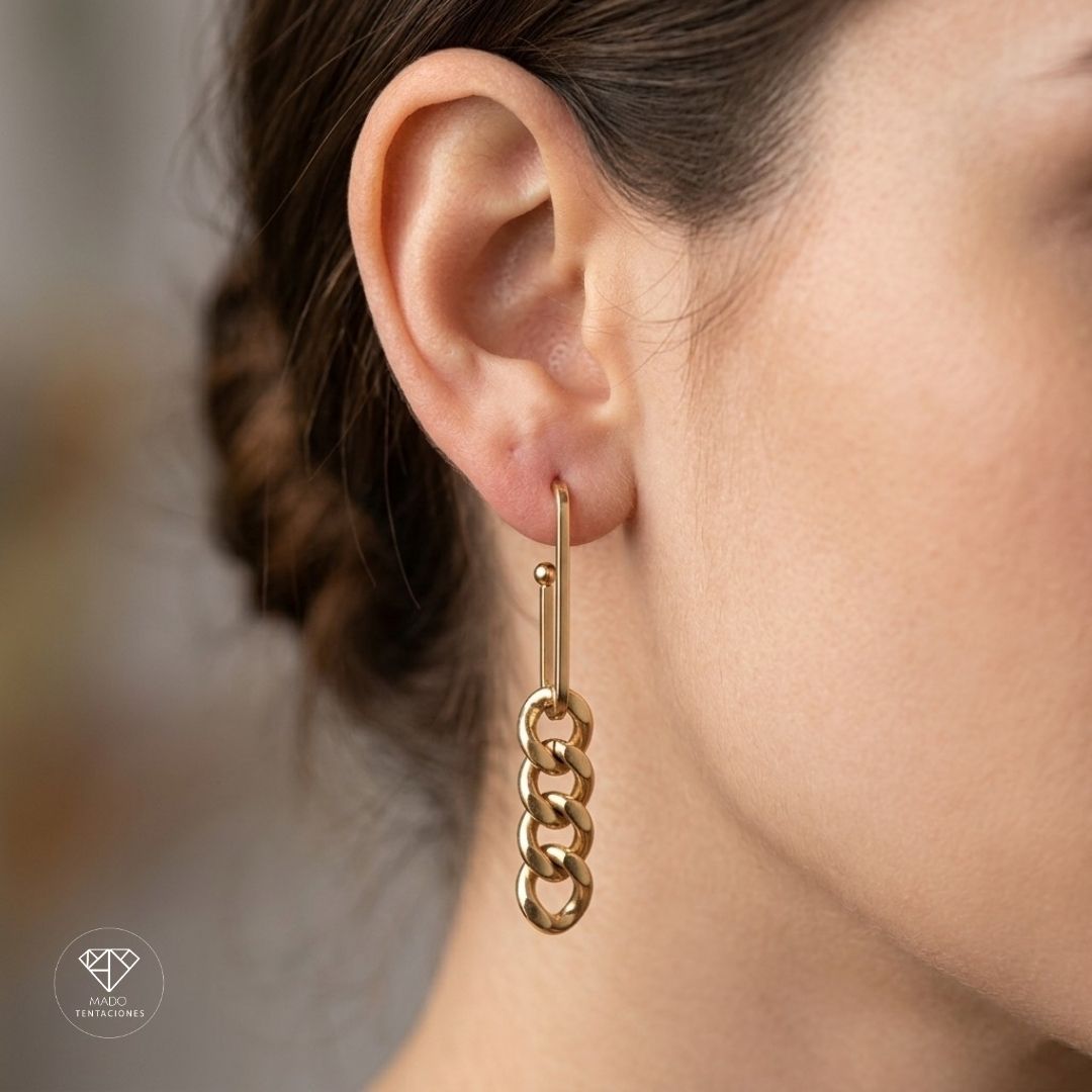 Aretes Broquel Eslabones Colgantes