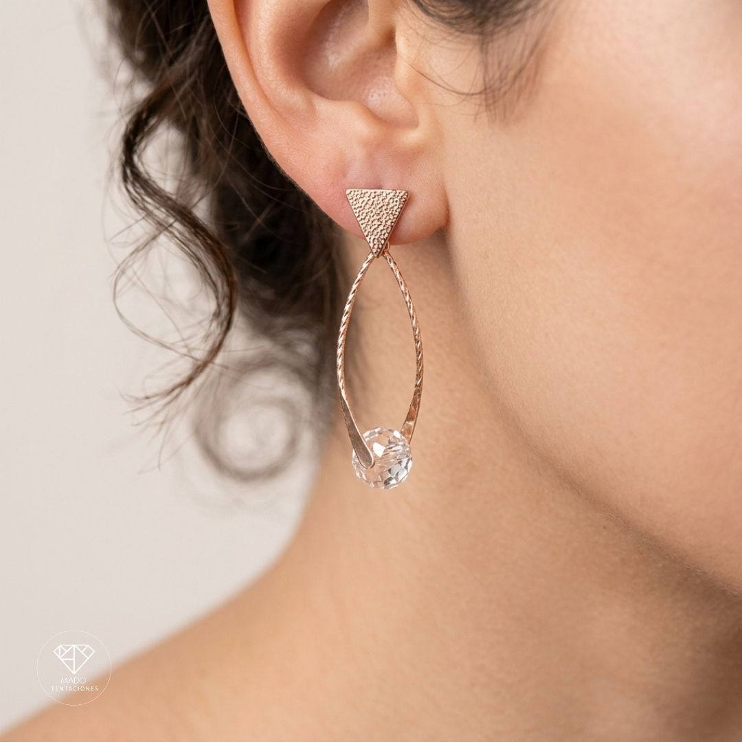 Aretes Triángulo y Esfera Cristal