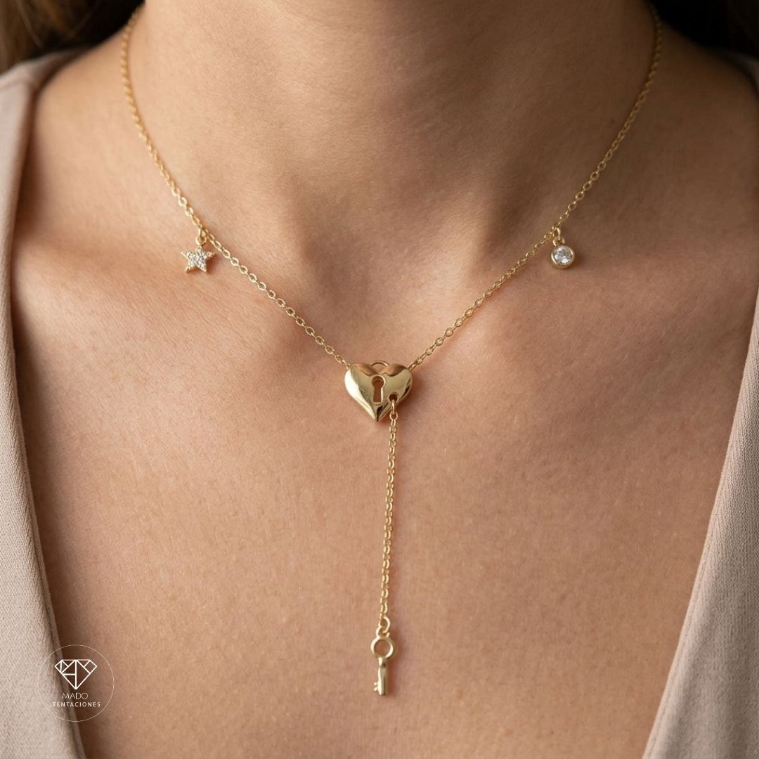 Collar Corbatín Corazón Llave