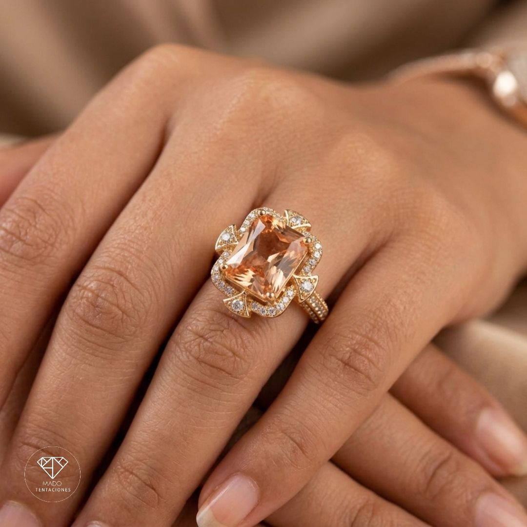 Anillo Cristal Topacio Corte Radiant