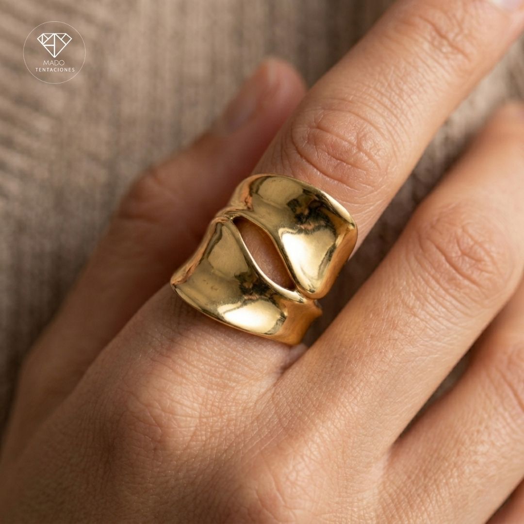 Anillo Ancho Calado Dorado