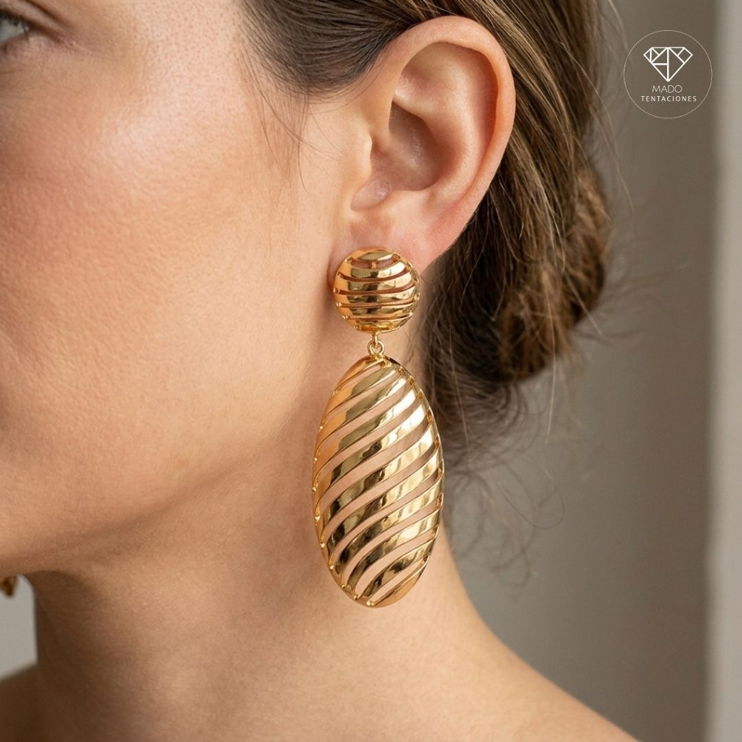 Aretes Maxi Calados Dorados