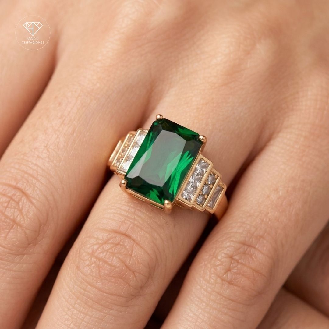 Anillo Esmeralda Escalonado Gold