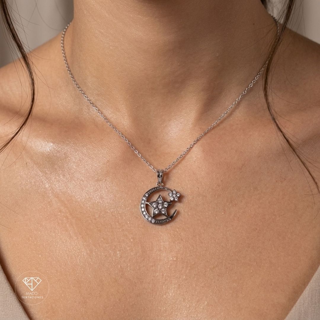 Collar Luna y Estrellas