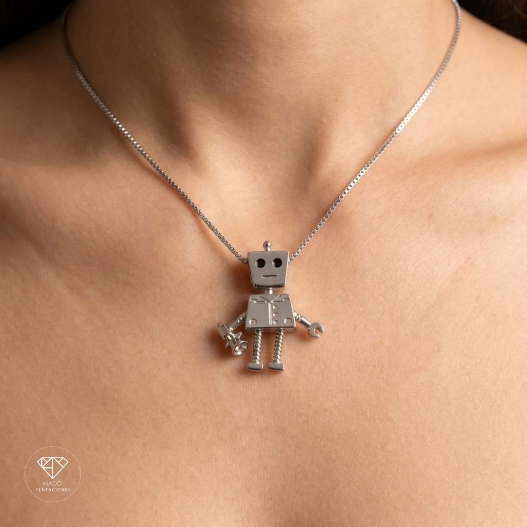 Collar Dije Robot Platinado