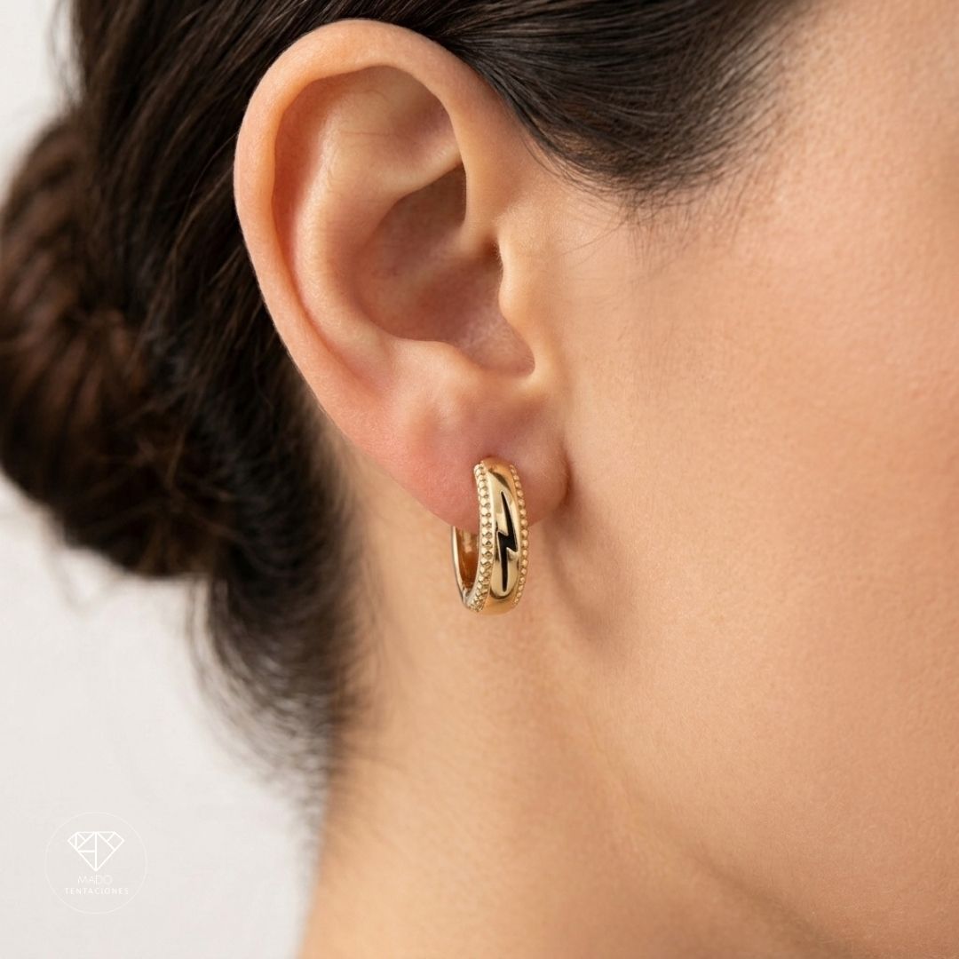 Aretes Huggie Rayo Calado